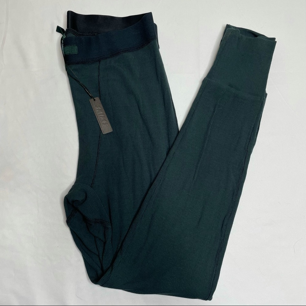 SKIMS Soft Lounge Legging in Cypress